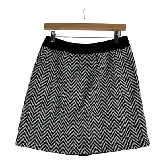 Milly of New York Black & White Herringbone Wool & Suede Mini Skirt Size 8 - Picture 2 of 6